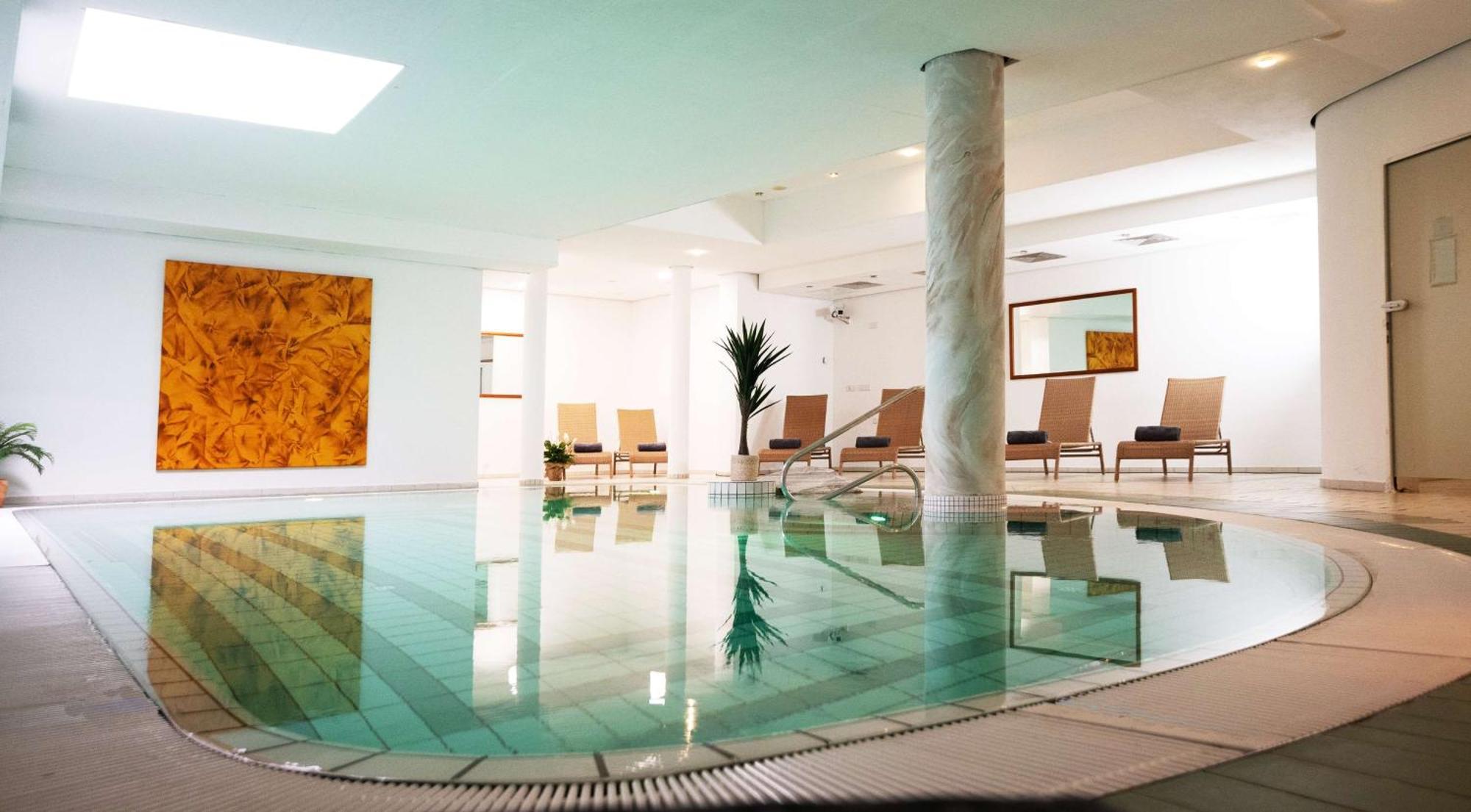 Best Western Hotel Halle-Мерзебург Экстерьер фото
