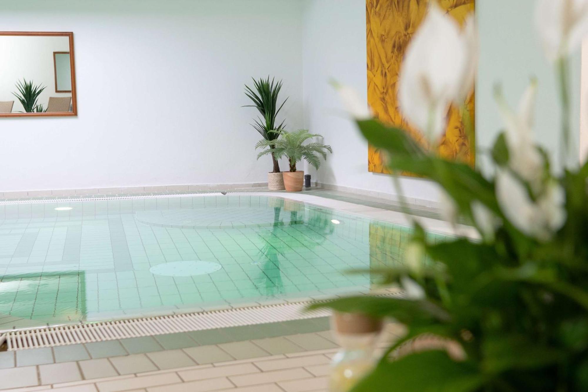 Best Western Hotel Halle-Мерзебург Экстерьер фото