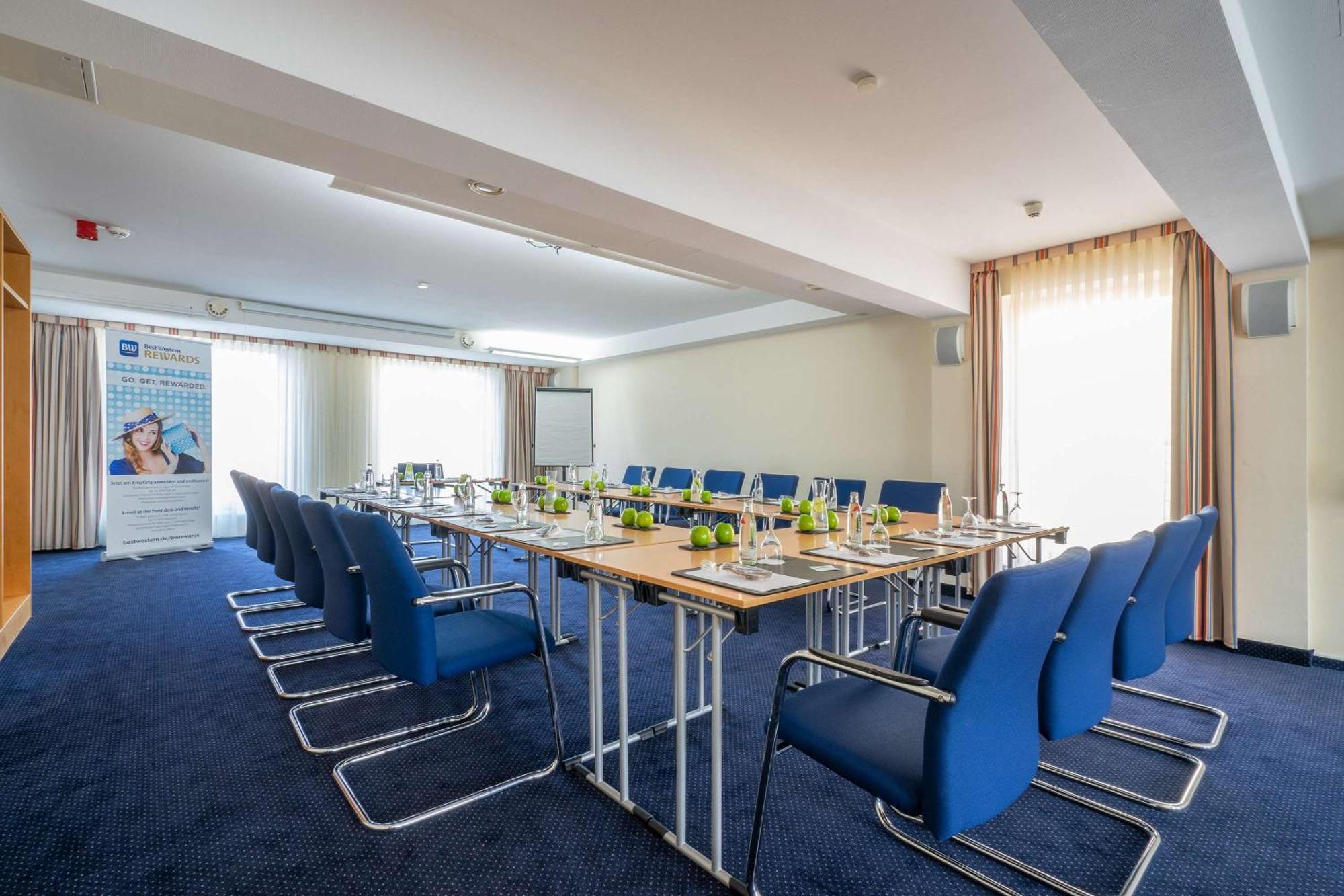 Best Western Hotel Halle-Мерзебург Экстерьер фото