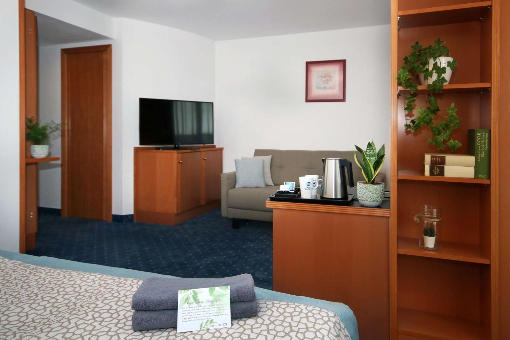 Best Western Hotel Halle-Мерзебург Экстерьер фото