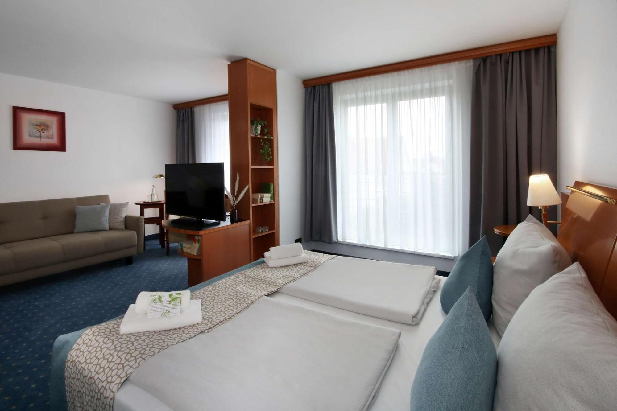 Best Western Hotel Halle-Мерзебург Экстерьер фото