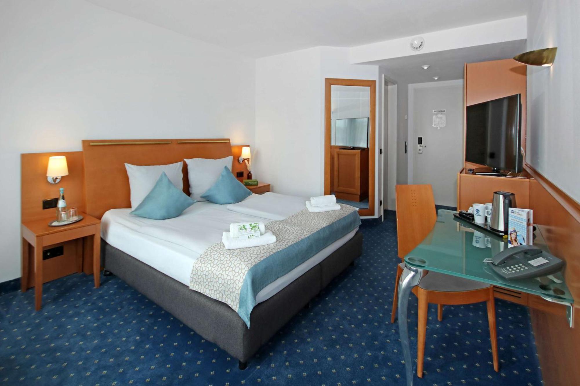 Best Western Hotel Halle-Мерзебург Экстерьер фото